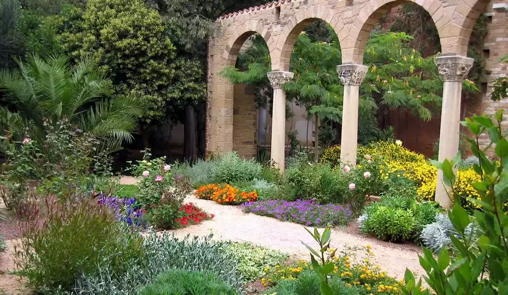 Jardin Mediterraneo